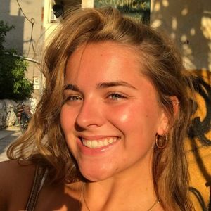 Meet your Posher, Nicolette maria